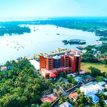 Ramada By Wyndham Alleppey Alappuzha Kültér fotó
