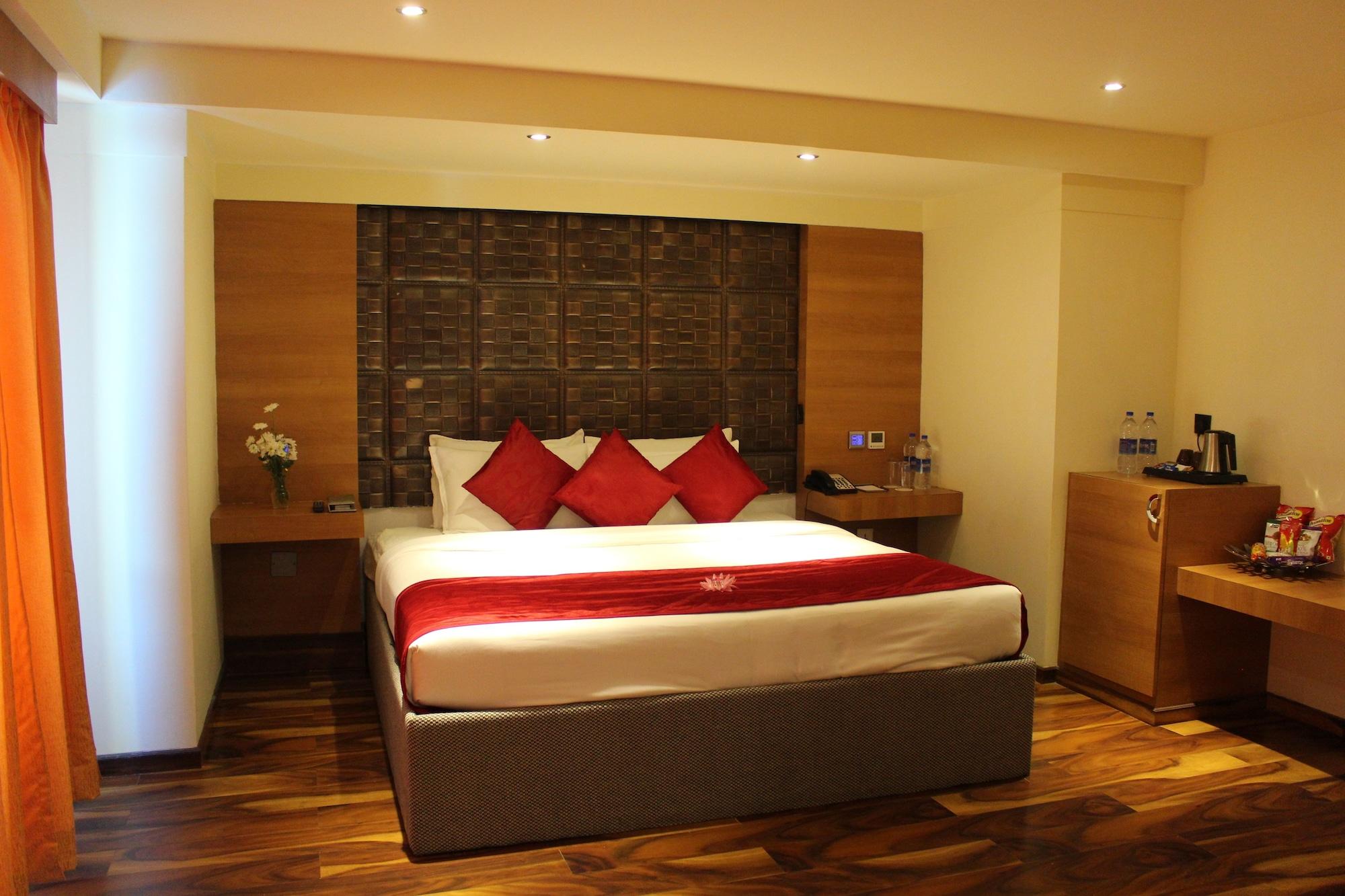 Ramada By Wyndham Alleppey Alappuzha Kültér fotó