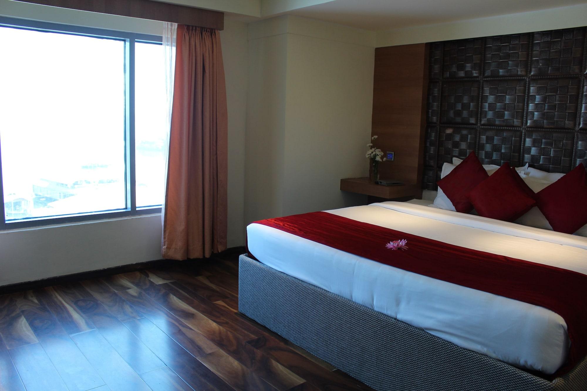 Ramada By Wyndham Alleppey Alappuzha Kültér fotó