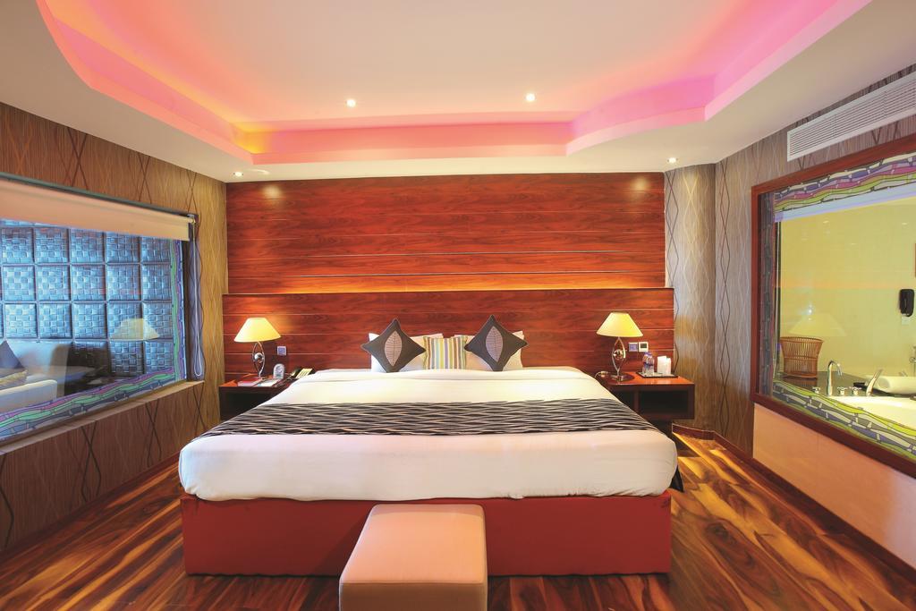Ramada By Wyndham Alleppey Alappuzha Kültér fotó