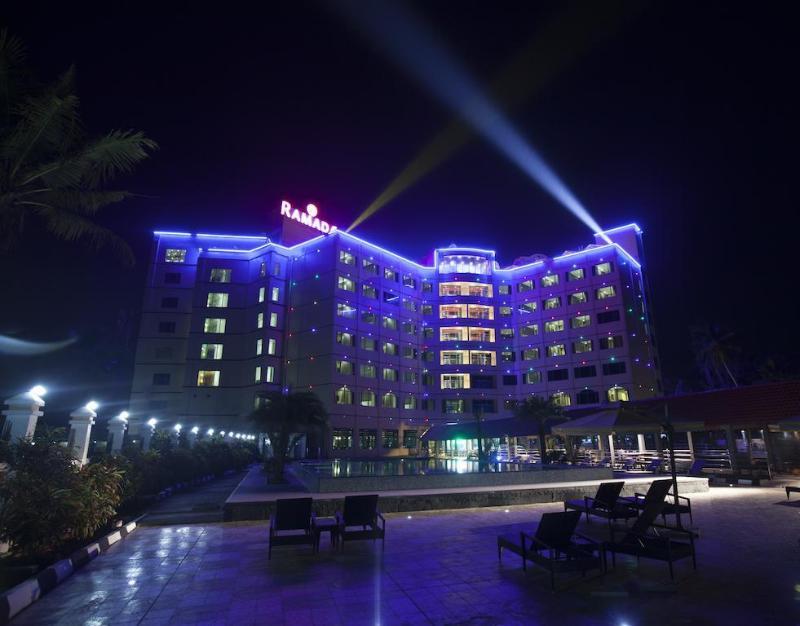 Ramada By Wyndham Alleppey Alappuzha Kültér fotó